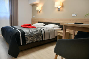 Hôtel Ząbki Varsovie salles de repos tourisme voyage confort Pologne